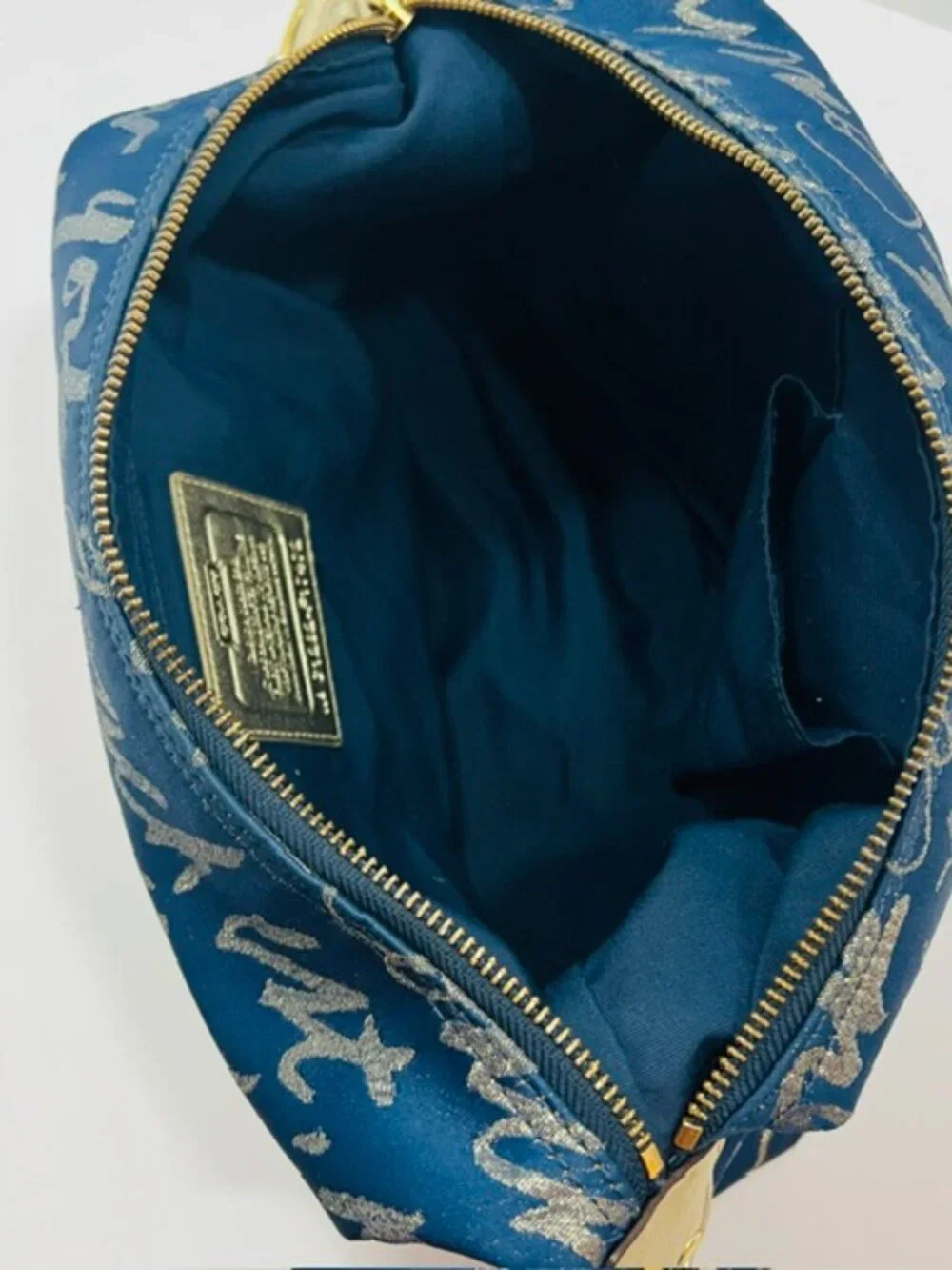 COACH Ltd Ed. 1941 NY Poppy Lurex Celeb. Soho Hobo 2 Heart Bag Navy CertofAuth - Picture 15 of 16